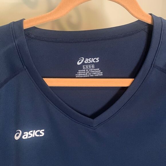 Navy ASICS Performance Tee NWOT - Picture 2 of 2